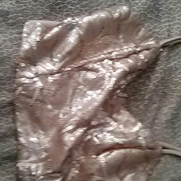 Cream camisole top - Picture 3 of 3